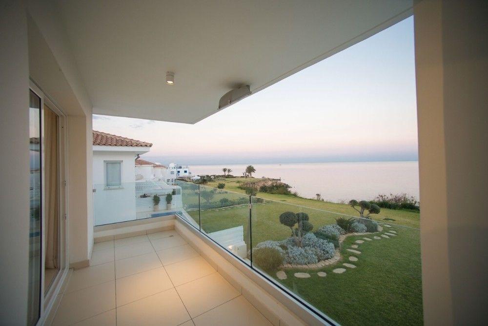 Villa Scarlet Pernera Exterior photo